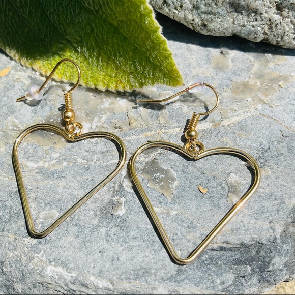 Search here for Valentine’s Gifts ! Love is in the Air 🥰😍🥰😍🥰 - Picture 16 of 16